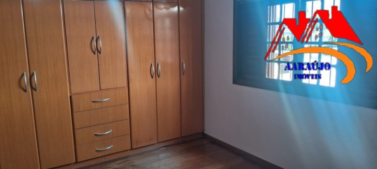 Imagem Casa com 3 Quartos à Venda, 234 m² em Cipava - Osasco