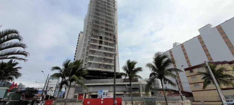 Apartamento com 2 Quartos à Venda, 76 m² em Mirim - Praia Grande