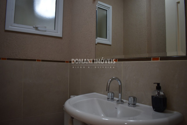 Imagem Imóvel com 3 Quartos à Venda, 121 m² em Região De Capivari - Campos Do Jordão Imagem Imóvel com 3 Quartos à Venda, 121 m² em Região De Capivari - Campos Do Jordão