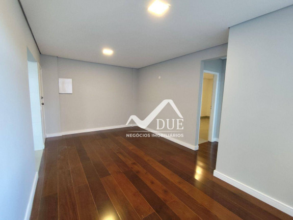 Imagem Apartamento com 2 Quartos à Venda, 90 m² em Campo Grande - Santos