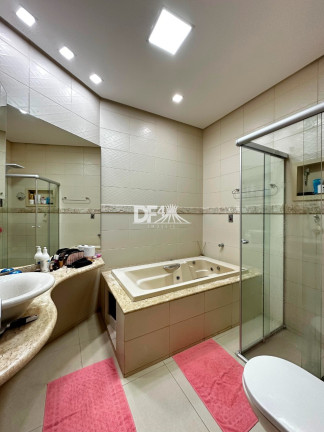 Imagem Casa com 3 Quartos à Venda, 300 m² em Setor Habitacional Arniqueira (águas Claras) - Brasília Imagem Casa com 3 Quartos à Venda, 300 m² em Setor Habitacional Arniqueira (águas Claras) - Brasília