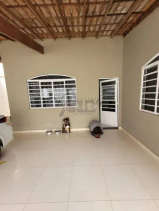 Imagem Casa com 3 Quartos à Venda,  em Universitario - Montes Claros