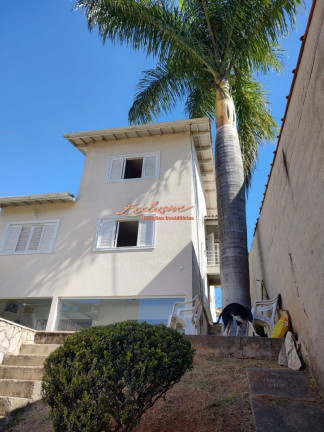 Sobrado com 3 Quartos à Venda, 380 m²
