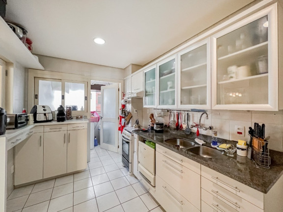 Imagem Apartamento com 3 Quartos à Venda, 121 m² em Bela Vista - Porto Alegre