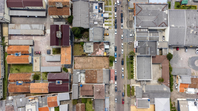 Imagem Terreno à Venda, 372 m² em Sítio Cercado - Curitiba