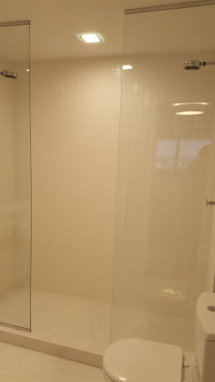 Imagem Apartamento com 3 Quartos à Venda, 183 m² em Menino Deus - Porto Alegre Imagem Apartamento com 3 Quartos à Venda, 183 m² em Menino Deus - Porto Alegre