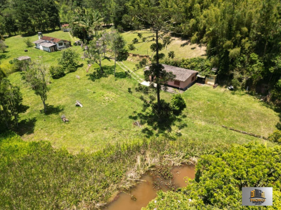 Imagem Imóvel com 3 Quartos à Venda, 40.000 m² em Bairro Dos Soares - Juquitiba Imagem Imóvel com 3 Quartos à Venda, 40.000 m² em Bairro Dos Soares - Juquitiba