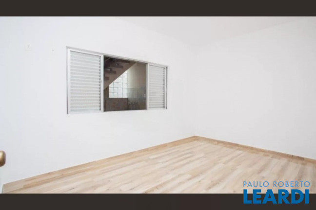 Imagem Casa com 3 Quartos à Venda, 343 m² em Campestre - Santo André Imagem Casa com 3 Quartos à Venda, 343 m² em Campestre - Santo André