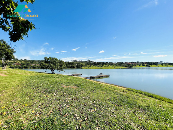 Imagem Imóvel com 6 Quartos à Venda, 1.500 m² em Centro - Piracaia