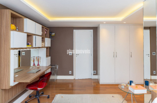 Imagem Apartamento com 4 Quartos à Venda, 335 m² em Moema - São Paulo Imagem Apartamento com 4 Quartos à Venda, 335 m² em Moema - São Paulo