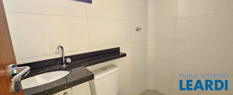 Imagem Cobertura com 2 Quartos à Venda, 90 m² em Vila Scarpelli - Santo André