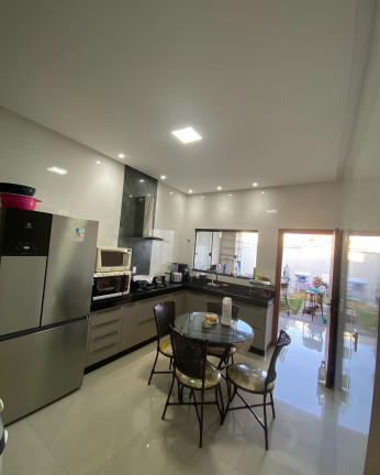 Imagem Casa com 3 Quartos à Venda, 119 m² em Residencial Laurentino Martins - Goianésia Imagem Casa com 3 Quartos à Venda, 119 m² em Residencial Laurentino Martins - Goianésia