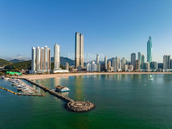 Imagem Apartamento com 4 Quartos à Venda, 261 m² em Barra Sul - Balneário Camboriú