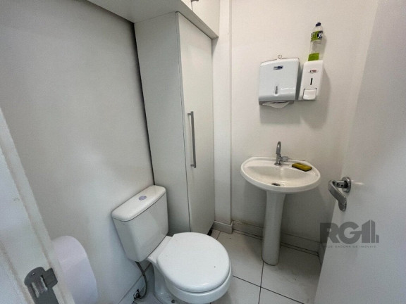 Imagem Sala Comercial à Venda, 38 m² em Bom Fim - Porto Alegre Imagem Sala Comercial à Venda, 38 m² em Bom Fim - Porto Alegre