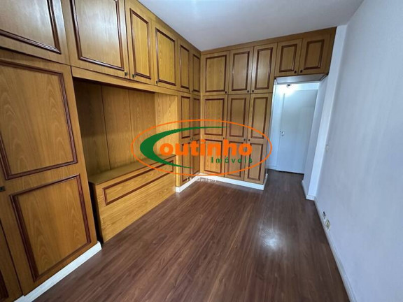 Imagem Apartamento com 3 Quartos à Venda, 135 m² em Maracanã - Rio De Janeiro Imagem Apartamento com 3 Quartos à Venda, 135 m² em Maracanã - Rio De Janeiro