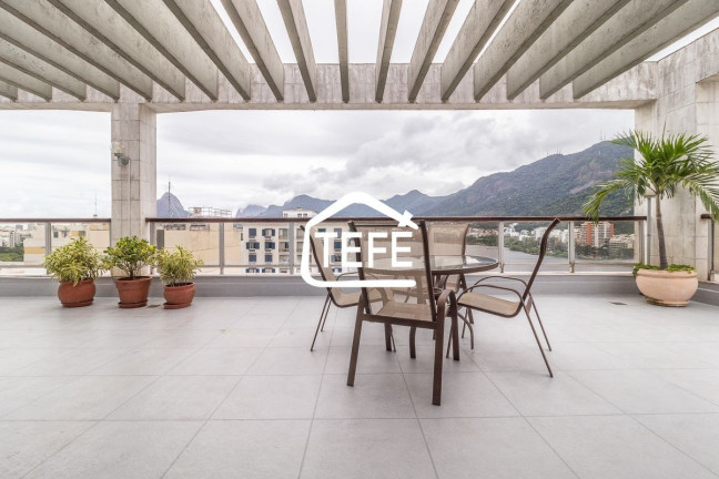 Imagem Cobertura com 4 Quartos à Venda, 501 m² em Lagoa - Rio De Janeiro