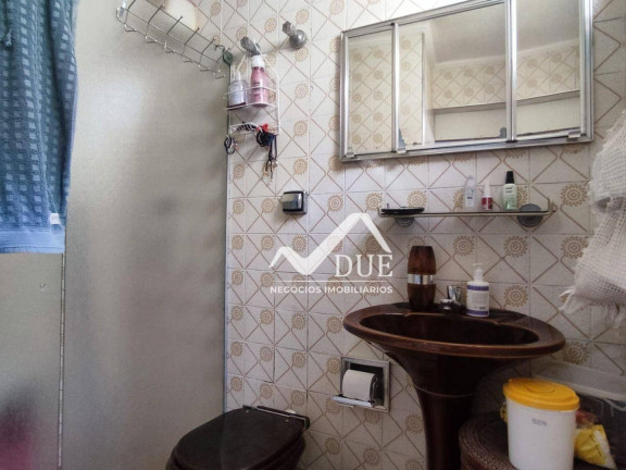 Imagem Casa com 3 Quartos à Venda, 168 m² em Boqueirão - Santos