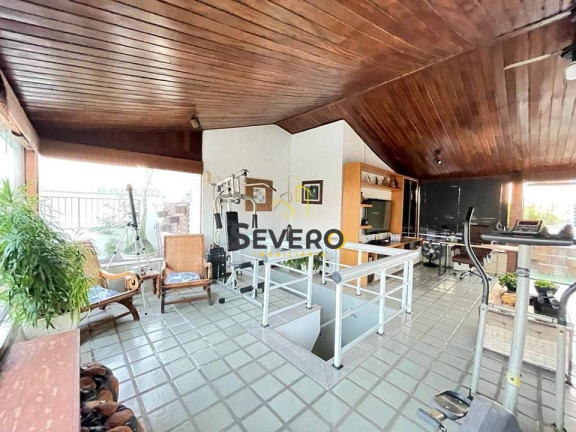 Imagem Cobertura com 4 Quartos à Venda, 400 m² em Icaraí - Niterói