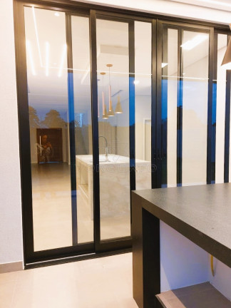 Imagem Sobrado com 4 Quartos à Venda, 304 m² em Residencial Lago Azul - Engenheiro Coelho