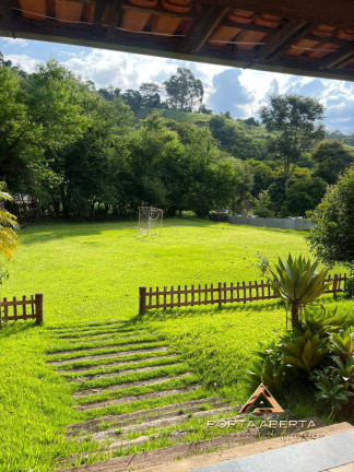 Imagem Chácara com 5 Quartos à Venda, 160 m² em Santa Maria - Timóteo Imagem Chácara com 5 Quartos à Venda, 160 m² em Santa Maria - Timóteo