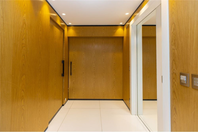Imagem Apartamento à Venda, 335 m² em Moema - São Paulo Imagem Apartamento à Venda, 335 m² em Moema - São Paulo