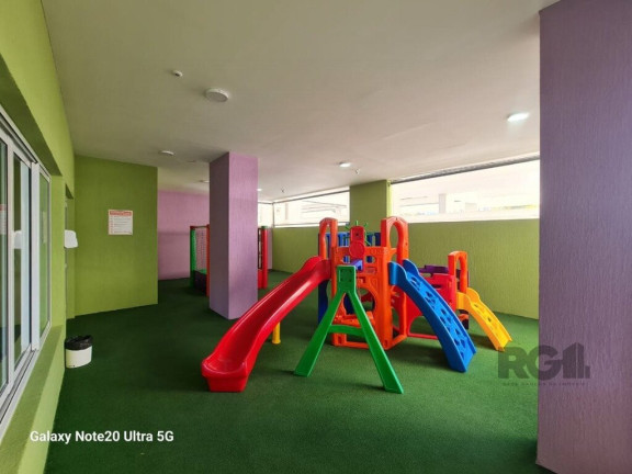 Imagem Imóvel com 2 Quartos à Venda, em Tristeza - Porto Alegre Imagem Imóvel com 2 Quartos à Venda, em Tristeza - Porto Alegre