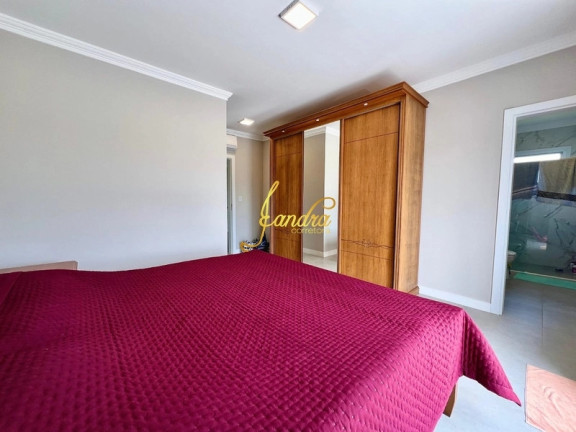 Imagem Casa de Condomínio com 5 Quartos à Venda, 420 m² em Noiva Do Mar - Xangri-la