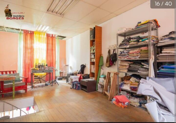 Imagem Casa com 5 Quartos à Venda, 240 m² em Moema - São Paulo Imagem Casa com 5 Quartos à Venda, 240 m² em Moema - São Paulo