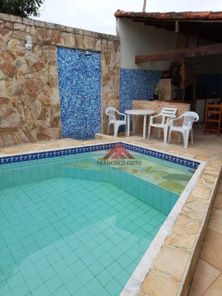 Imagem Casa com 6 Quartos à Venda, 300 m² em Piratininga - Niterói Imagem Casa com 6 Quartos à Venda, 300 m² em Piratininga - Niterói