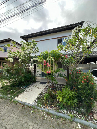Imagem Casa com 4 Quartos para Alugar, 110 m² em Vila De Abrantes (abrantes) - Camaçari