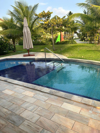 Casa de Condomínio com 4 Quartos à Venda, 226 m²