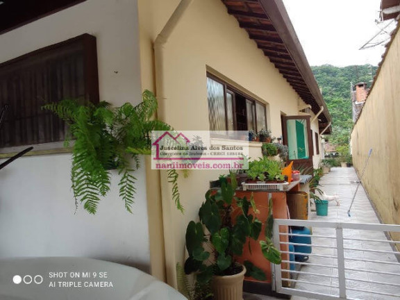 Imagem Casa com 5 Quartos à Venda, 212 m² em Martim De Sá - Caraguatatuba Imagem Casa com 5 Quartos à Venda, 212 m² em Martim De Sá - Caraguatatuba