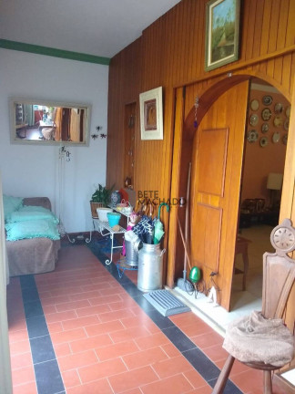 Imagem Casa com 3 Quartos à Venda, 1.010 m² em Albuquerque - Teresópolis Imagem Casa com 3 Quartos à Venda, 1.010 m² em Albuquerque - Teresópolis