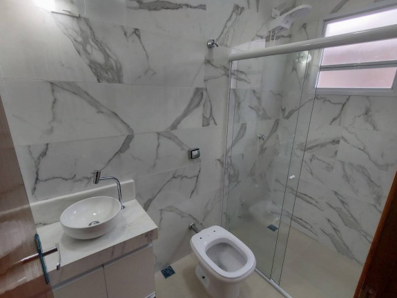 Imagem Casa com 5 Quartos à Venda, 250 m² em Flórida - Praia Grande Imagem Casa com 5 Quartos à Venda, 250 m² em Flórida - Praia Grande