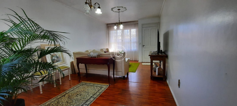 Imagem Casa com 3 Quartos à Venda, 180 m² em Camobi - Santa Maria Imagem Casa com 3 Quartos à Venda, 180 m² em Camobi - Santa Maria