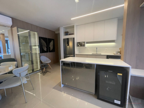 Imagem Apartamento com 3 Quartos à Venda, 213 m² em Agronômica - Florianópolis Imagem Apartamento com 3 Quartos à Venda, 213 m² em Agronômica - Florianópolis