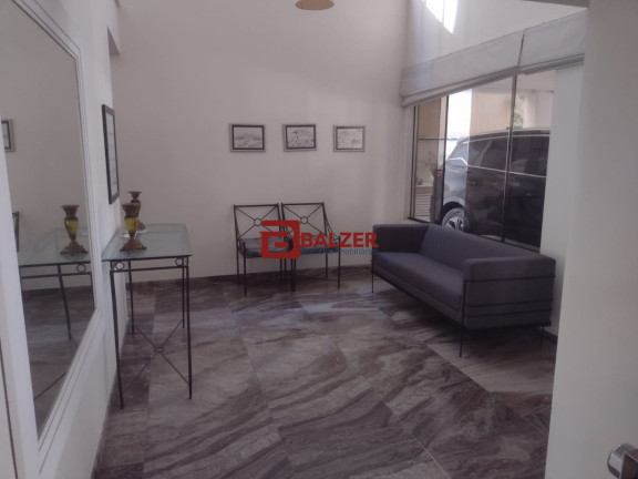 Imagem Apartamento com 3 Quartos à Venda, 162 m² em Centro - Florianópolis Imagem Apartamento com 3 Quartos à Venda, 162 m² em Centro - Florianópolis