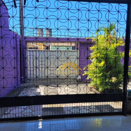 Imagem Imóvel com 5 Quartos à Venda, 240 m² em Parangaba - Fortaleza Imagem Imóvel com 5 Quartos à Venda, 240 m² em Parangaba - Fortaleza