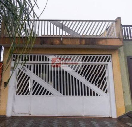 Sobrado com 3 Quartos à Venda, 245 m² em Parque Oratório - Santo André