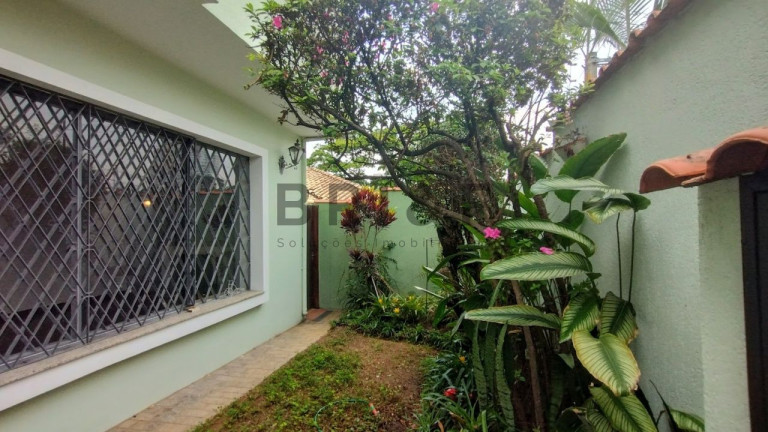 Imagem Casa com 3 Quartos à Venda, 210 m² em Brooklin - São Paulo Imagem Casa com 3 Quartos à Venda, 210 m² em Brooklin - São Paulo