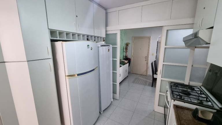 Imagem Apartamento com 3 Quartos à Venda, 140 m² em Pitangueiras - Guarujá Imagem Apartamento com 3 Quartos à Venda, 140 m² em Pitangueiras - Guarujá