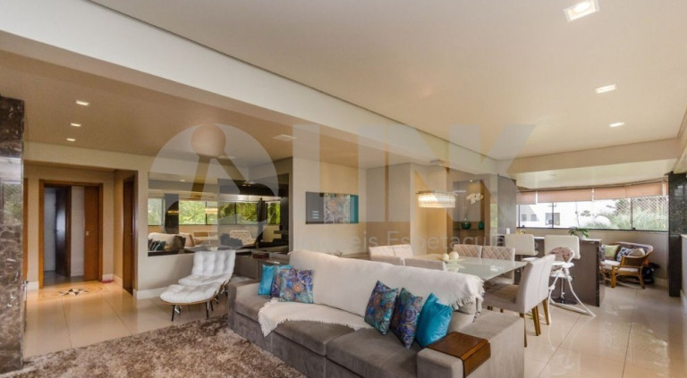 Apartamento com 3 Quartos à Venda, 138 m² em Jardim Lindóia - Porto Alegre