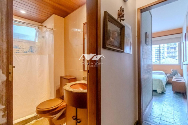 Imagem Apartamento com 3 Quartos à Venda, 137 m²
