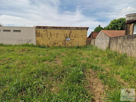 Terreno à Venda, 360 m² em Residencial Village Garavelo - Aparecida De Goiânia