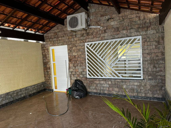 Imagem Casa com 2 Quartos à Venda, 145 m² em Maracanã - Praia Grande Imagem Casa com 2 Quartos à Venda, 145 m² em Maracanã - Praia Grande
