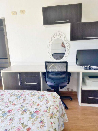 Imagem Sobrado com 3 Quartos à Venda, 238 m² em Parque João Ramalho - Santo André