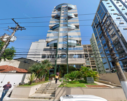 Sala Comercial à Venda, 168 m² em Indianópolis - São Paulo