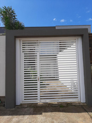 Sobrado com 2 Quartos para Alugar, 81 m² em Itacolomi - Balneário Piçarras
