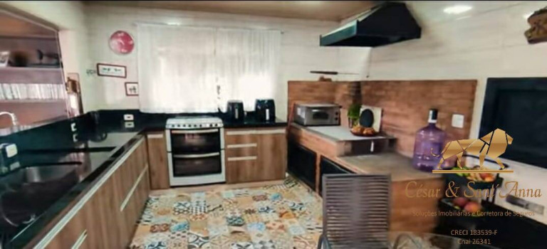 Imagem Casa com 3 Quartos à Venda, 1.134 m² em Campos Do Jordão Imagem Casa com 3 Quartos à Venda, 1.134 m² em Campos Do Jordão