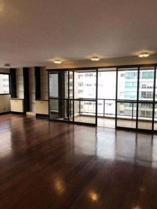 Apartamento com 4 Quartos para Alugar, 260 m² em Americanópolis - São Paulo